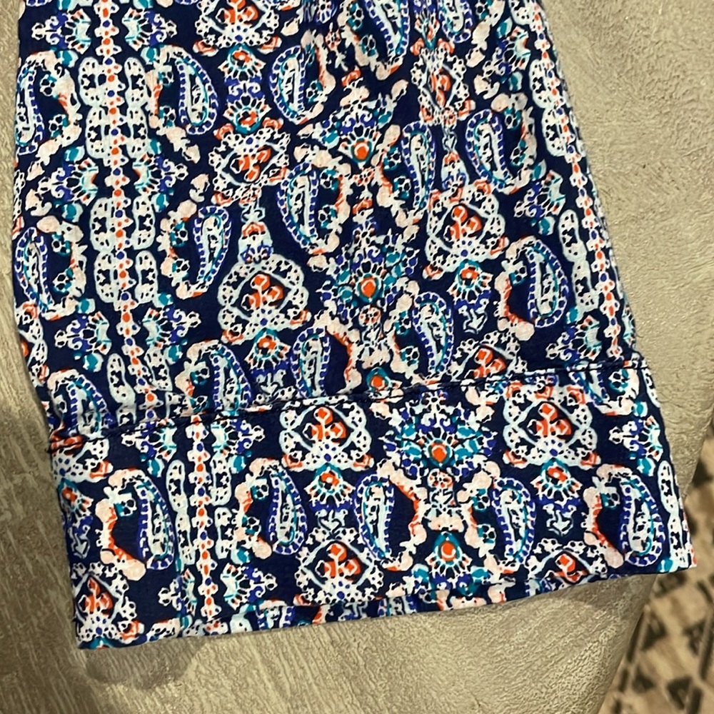 Adorable blouse - Picture 9 of 10